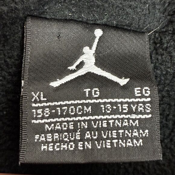 Nike Jordan Puffer Jacket Youth XL (18-20) Red Black Jumpman Hooded Winter Coat - Picture 5 of 7